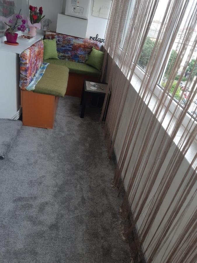 Hellen Apartament Targoviste Exteriér fotografie